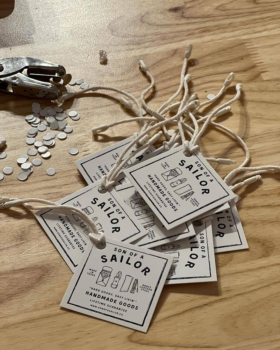 King Playing Card Set / Leather Case & Deck