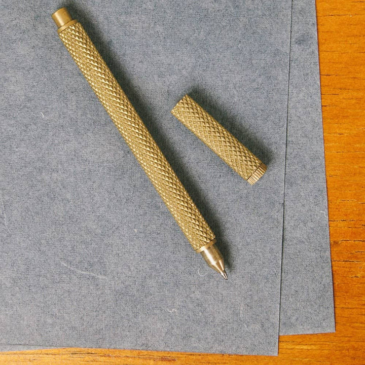 Brut Homeware Knurled Brass Pen, Detail 2