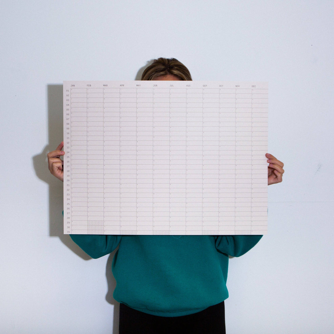 Case Study 2025 Yearly Horizontal Wall Calendar, Clay