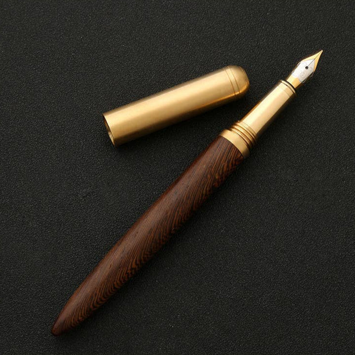 Wood Fountain Pens The Hemingway Fountain Pen, Wenge, Detail